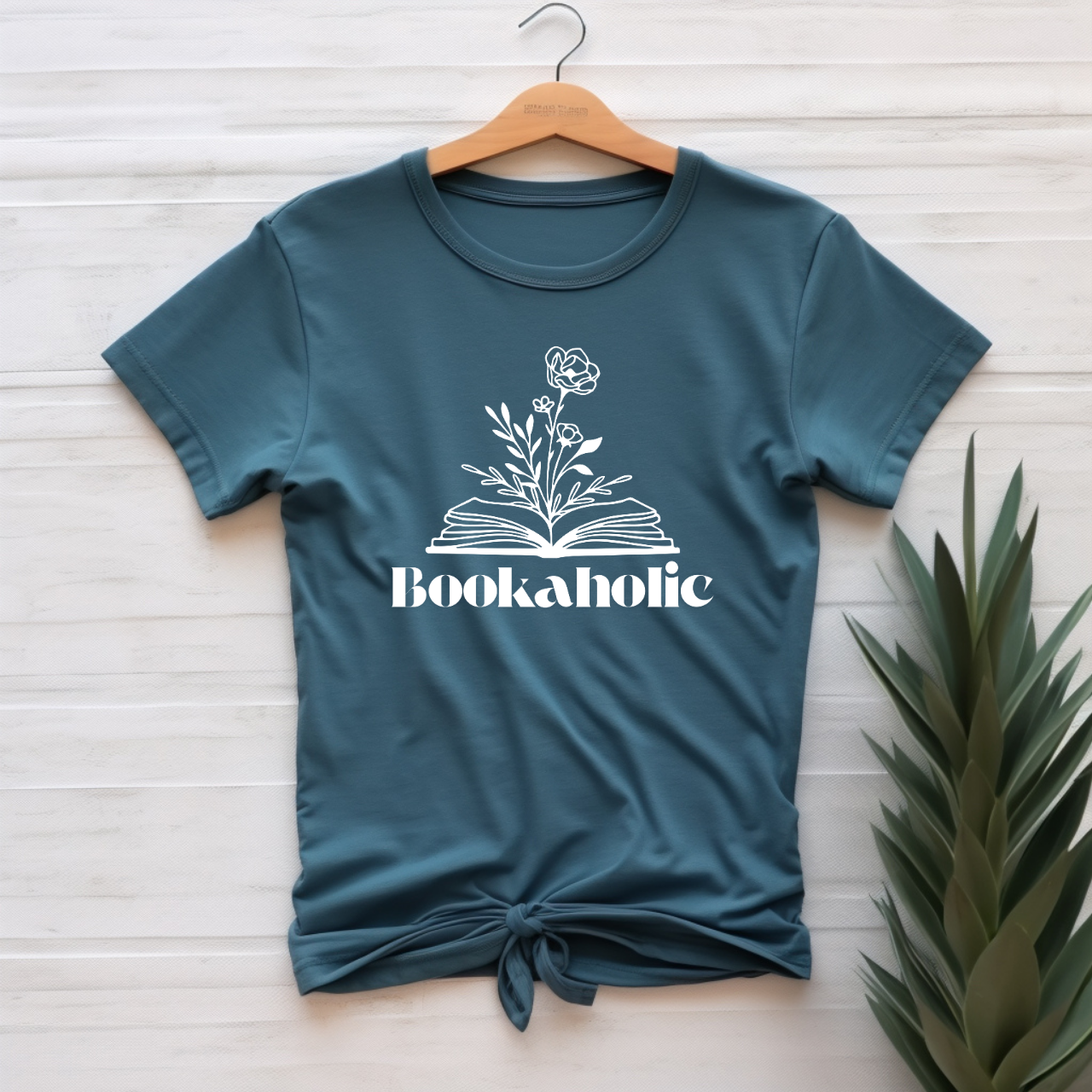 "Bookaholic" T-shirt