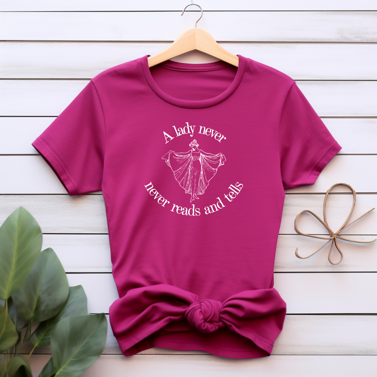"A lady never reads and tells" T-shirt