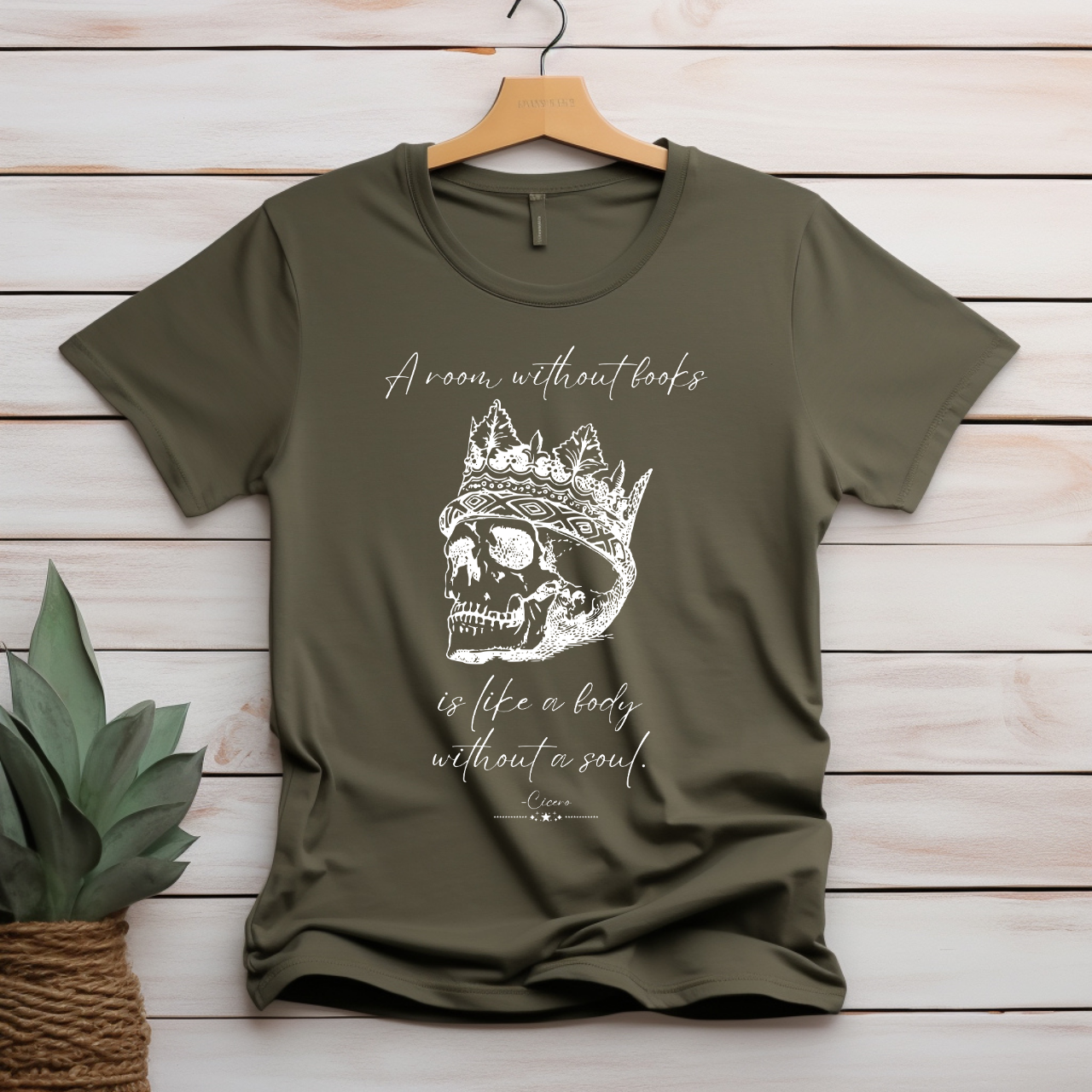 "A room without books is like a body without a soul" T-shirt