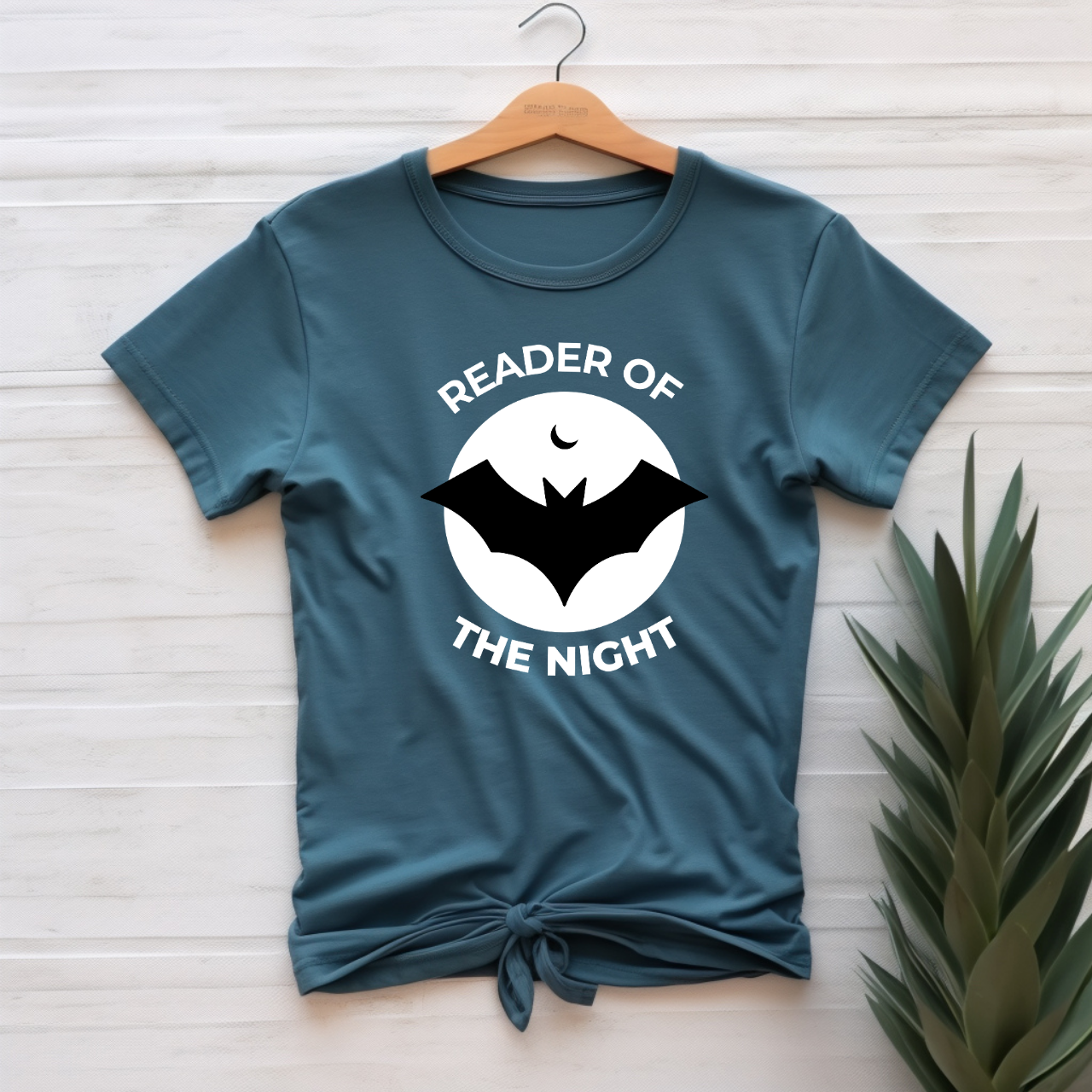 "Reader Of The Night" T-shirt