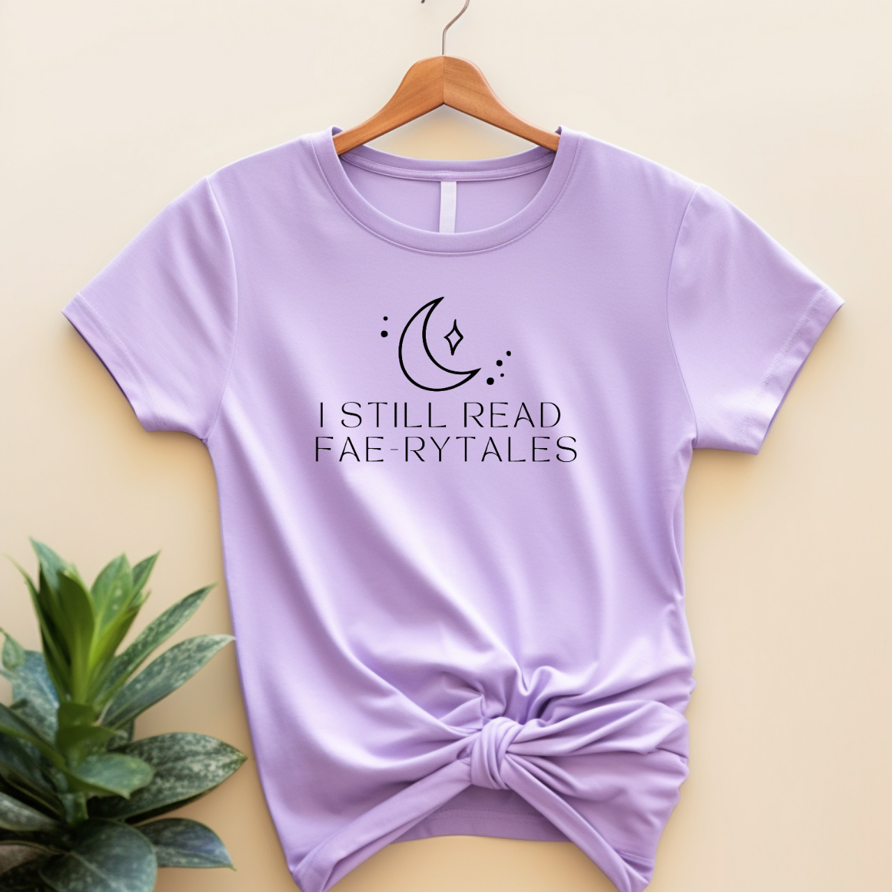 "I Still Read Fae-rytales" T-shirt