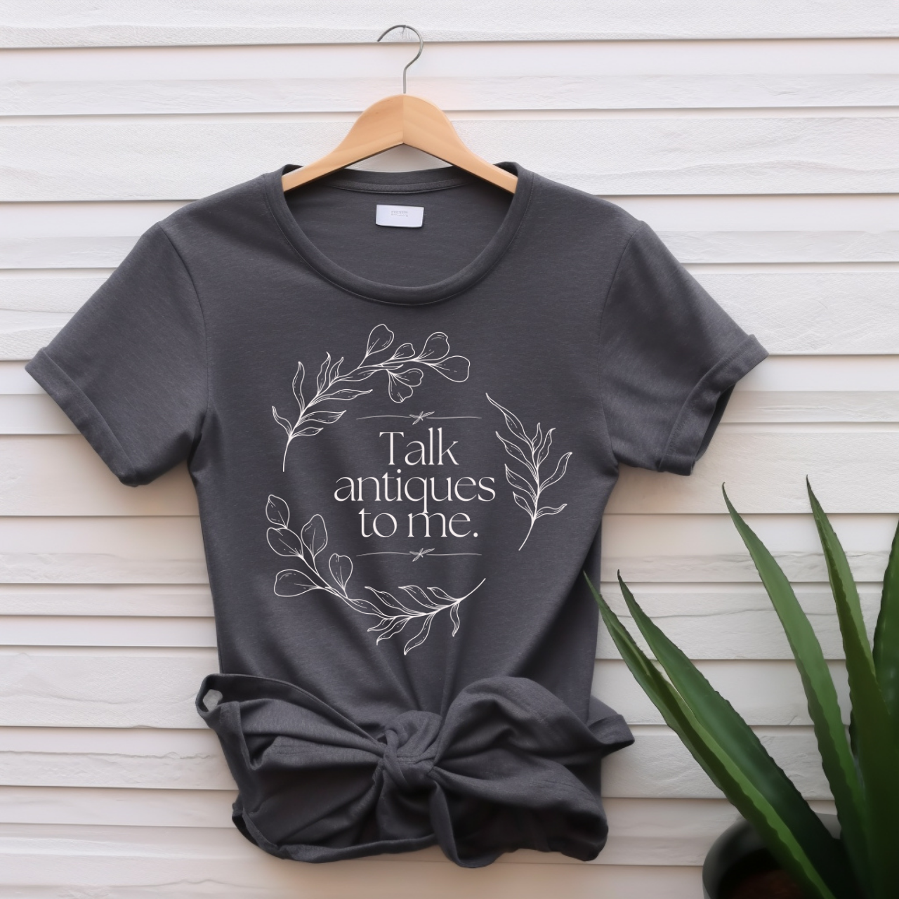 "Talk antiques to me" T-shirt