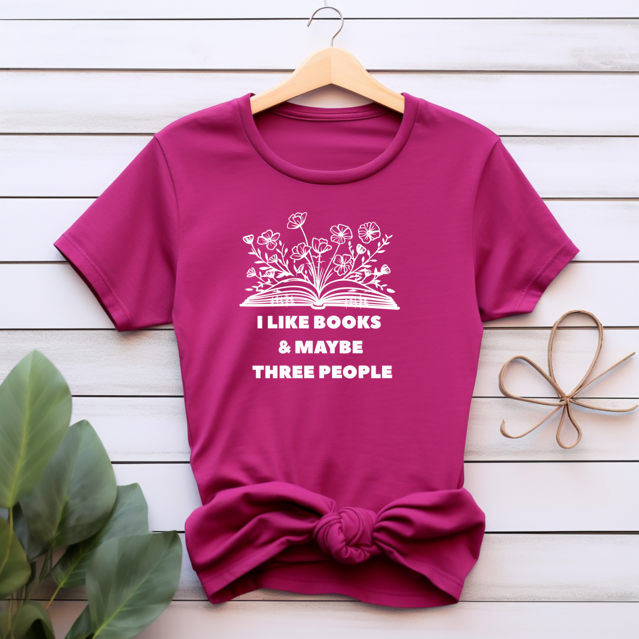 "I like books" T-shirt