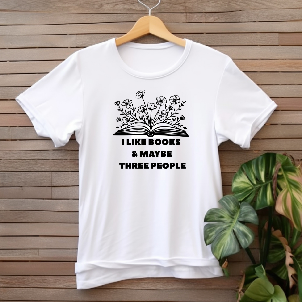 "I like books" T-shirt