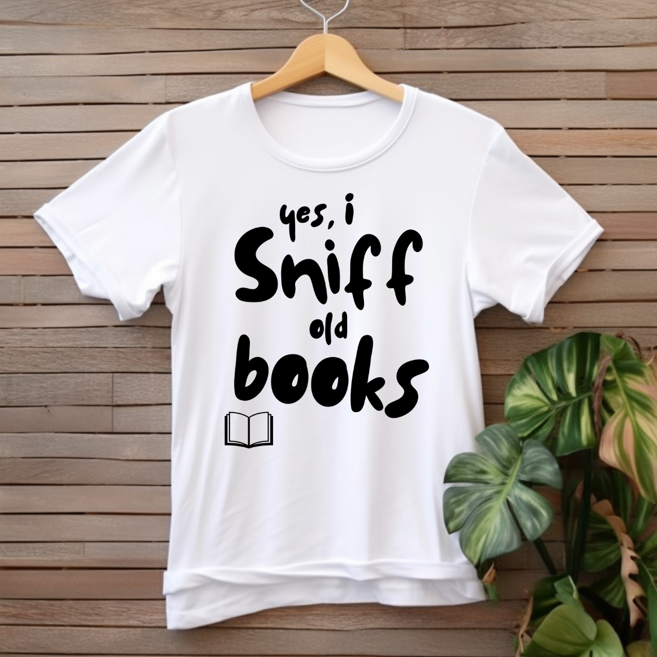"Yes, I sniff old books" T-shirt