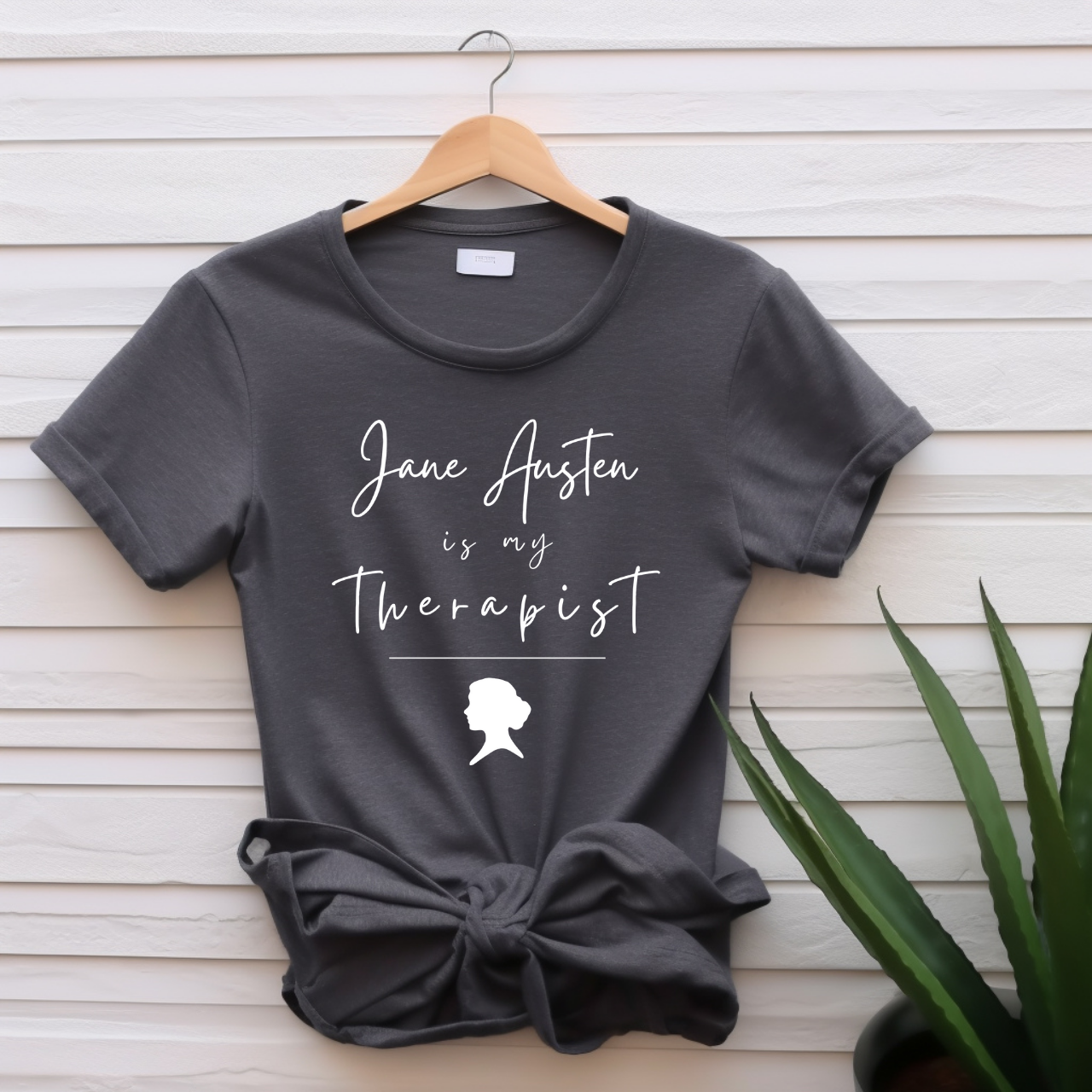 "Jane Austen is my therapist" T-shirt